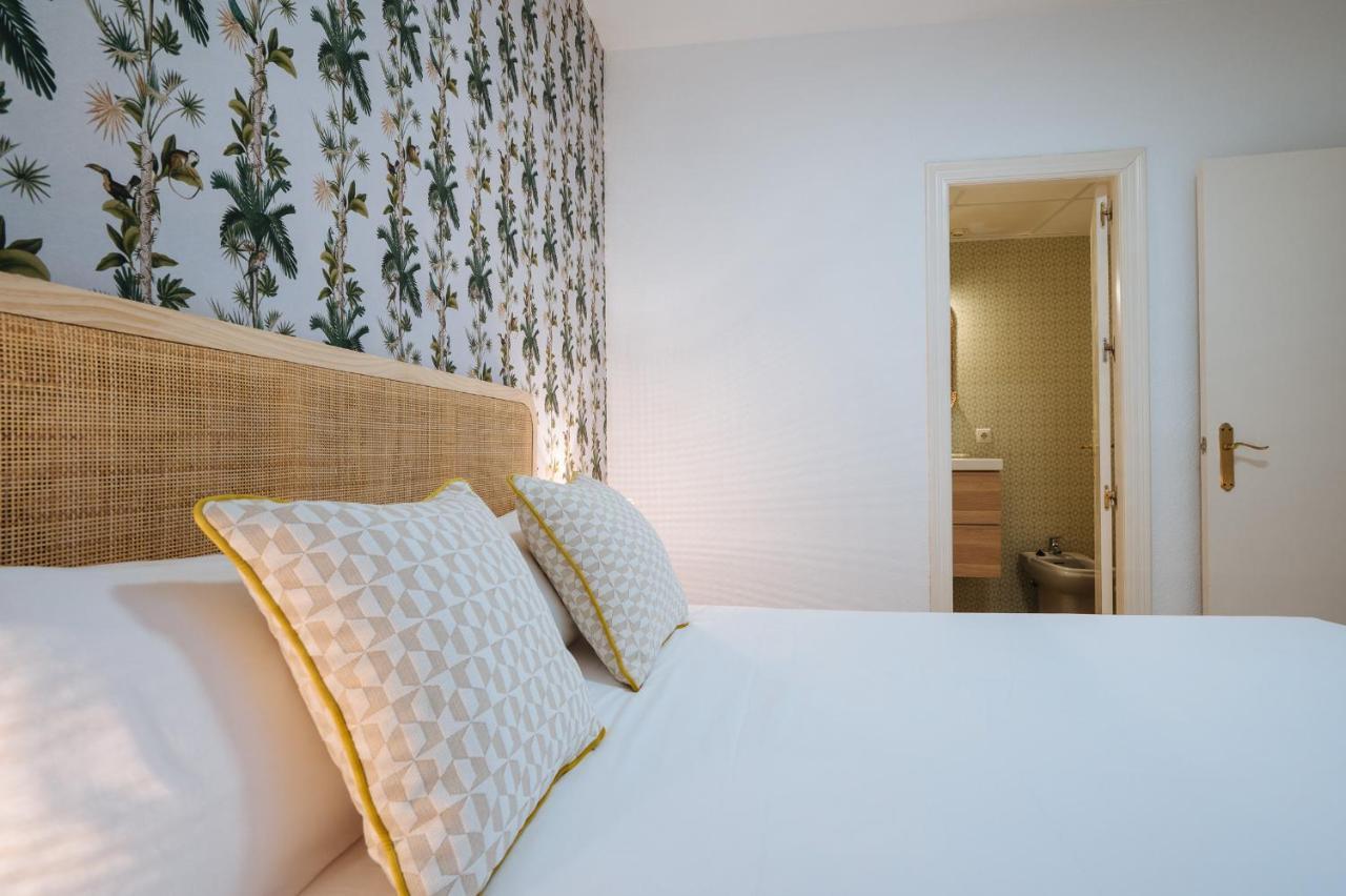 Lirio Suite Apartment - Private Parking Included Sevilla Eksteriør billede